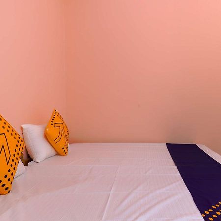 Oyo New Mubarak Tourist Home Panmana 外观 照片