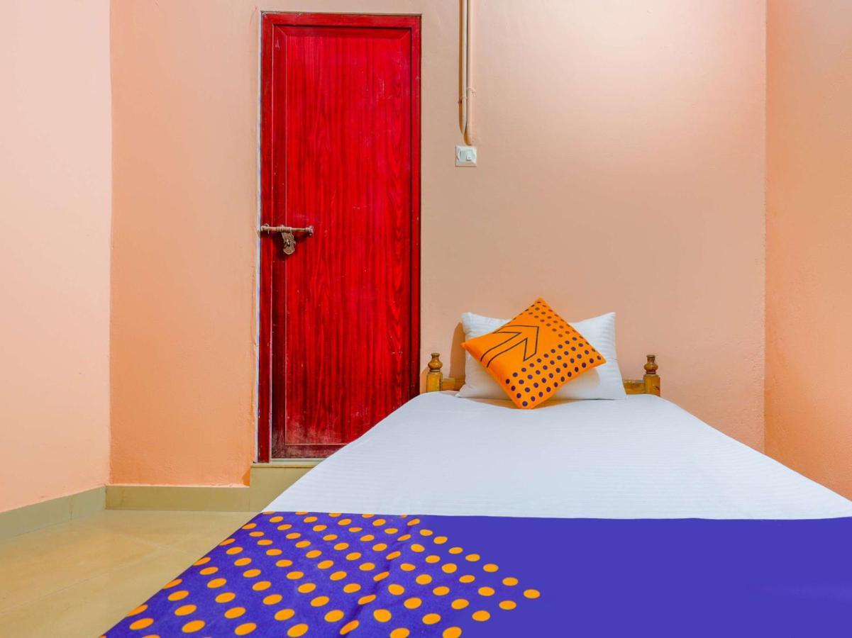 Oyo New Mubarak Tourist Home Panmana 外观 照片