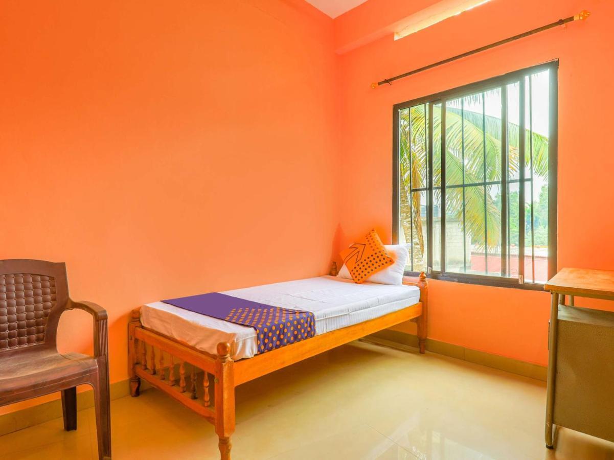 Oyo New Mubarak Tourist Home Panmana 外观 照片